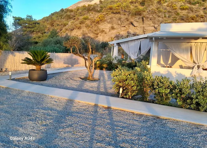 Teia Holiday Apartments