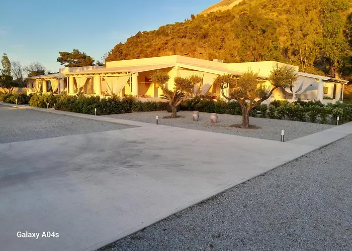 Teia Holiday Apartments